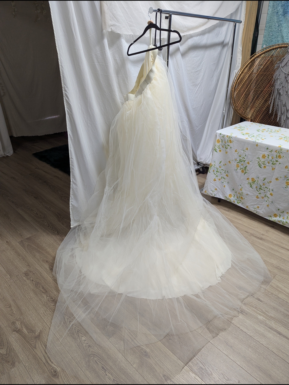 Ivory Tulle Bridal Ball Gown Train